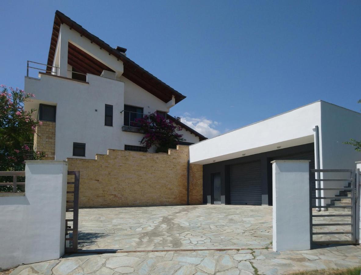 Villa Stadi Nikiti  Ngoại thất bức ảnh